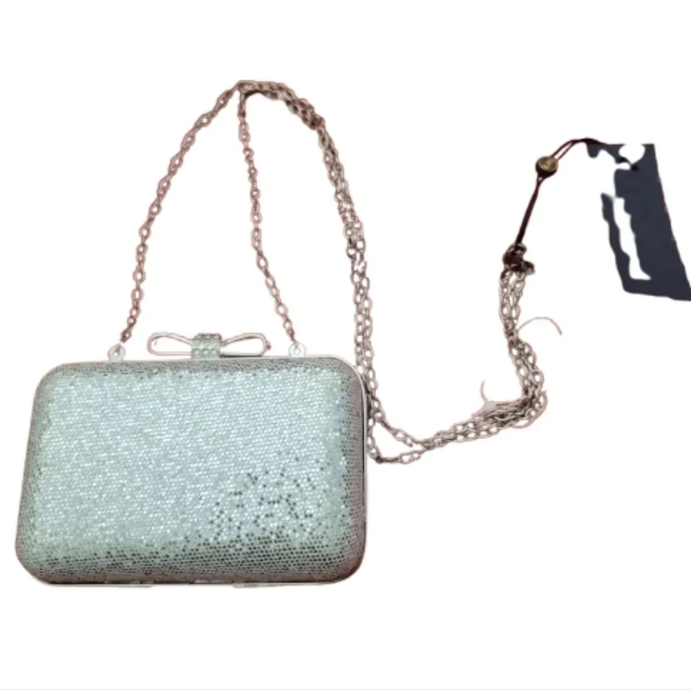 La Regale Sparkling Silver Bow Clutch Rhinestones Sequin Metallic